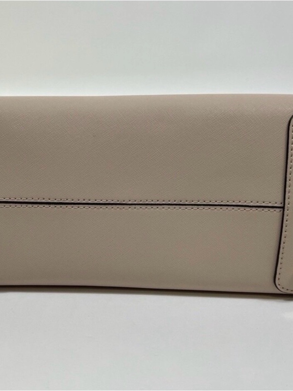 Michael Kors Mercer Large Saffiano Leather Tote & Zip-Around Wallet - Picture 11 of 15